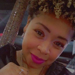 Meet your Posher, Suzi!